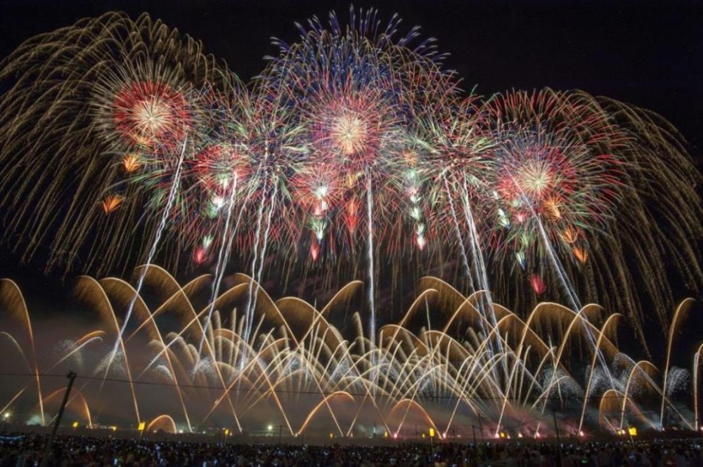 １名１室同旅行代金！ 夏の「大曲全国花火競技大会」2日間の画像